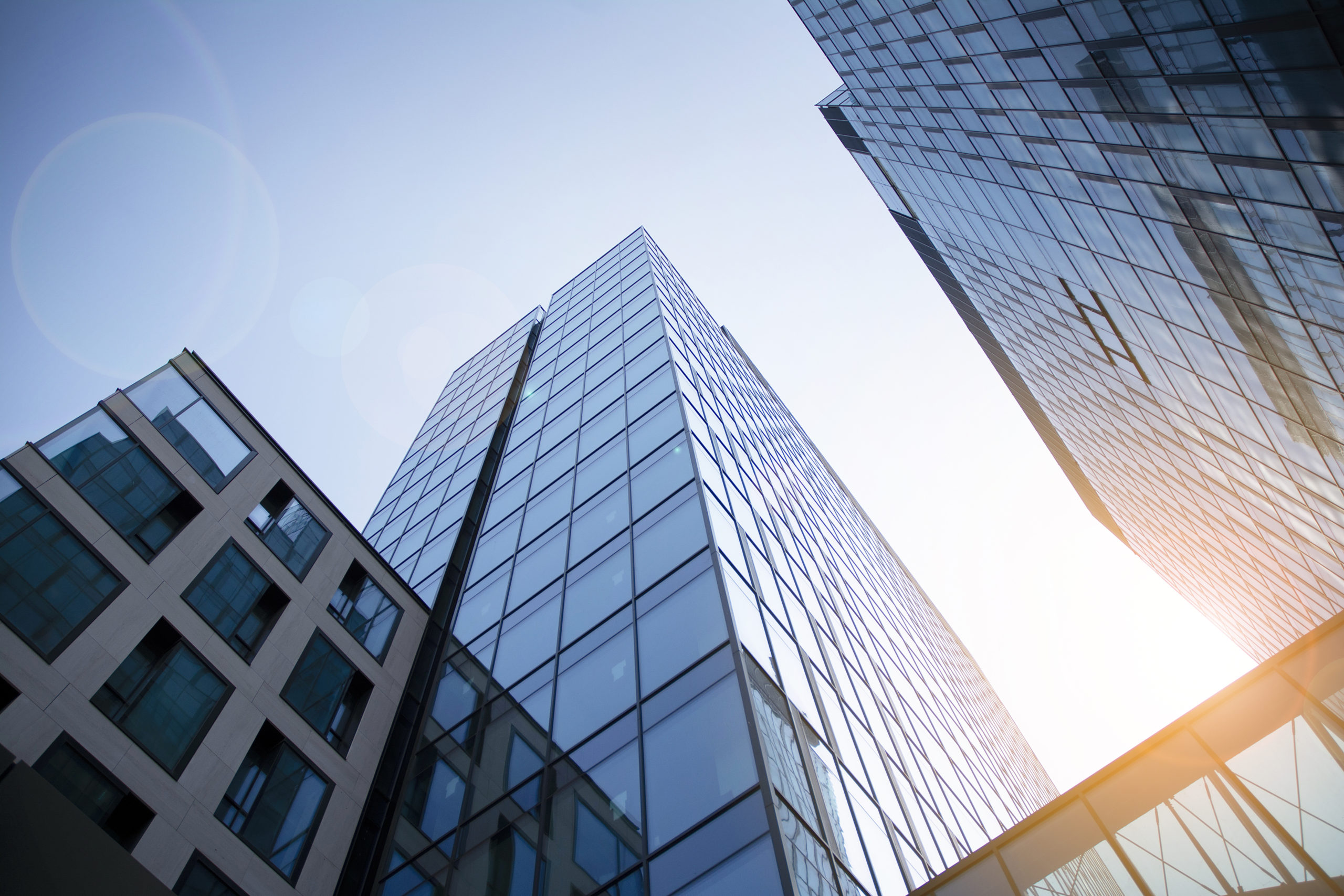 DEUTSCHE FINANCE SECURITIES erhält REIT-Mandat von einem führenden deutschen Versicherungskonzern