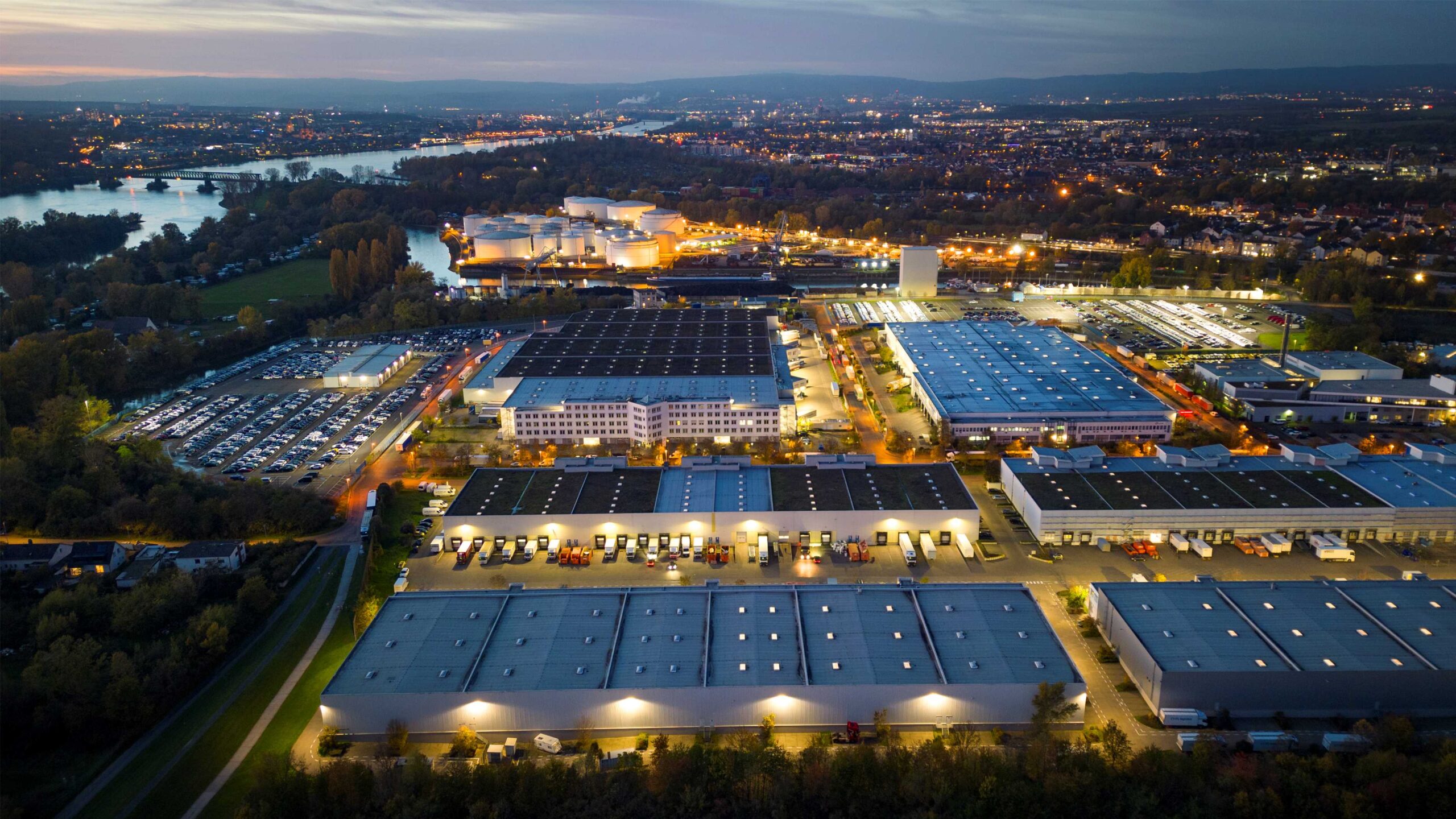 Deutsche Finance Group und Handelsblatt Research Institute veröffentlichen Factbook: Standort USA-Marktumfeld für Immobilieninvestments
